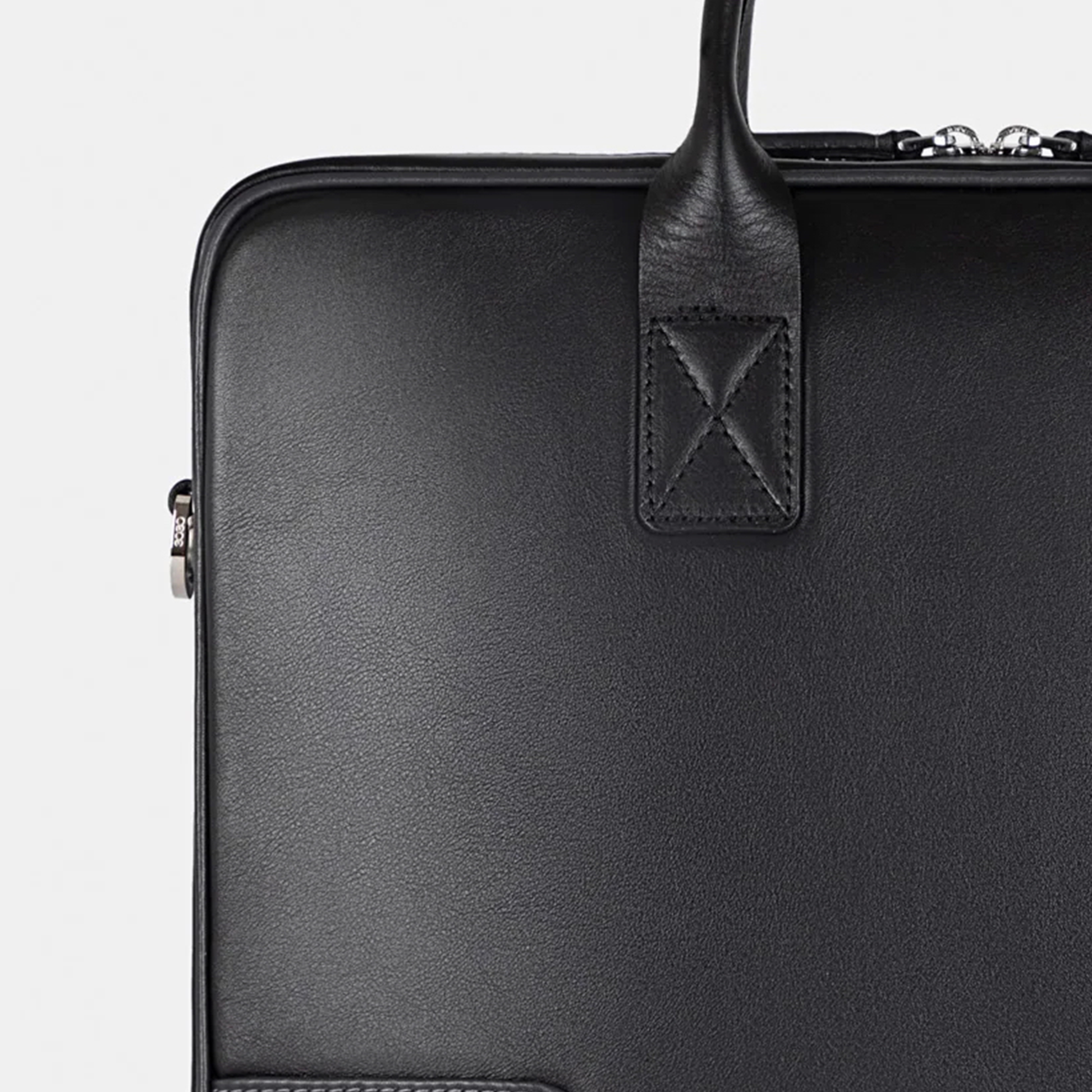 Bolso Ejecutivo  grande en piel de vacuno en color negro para hombre