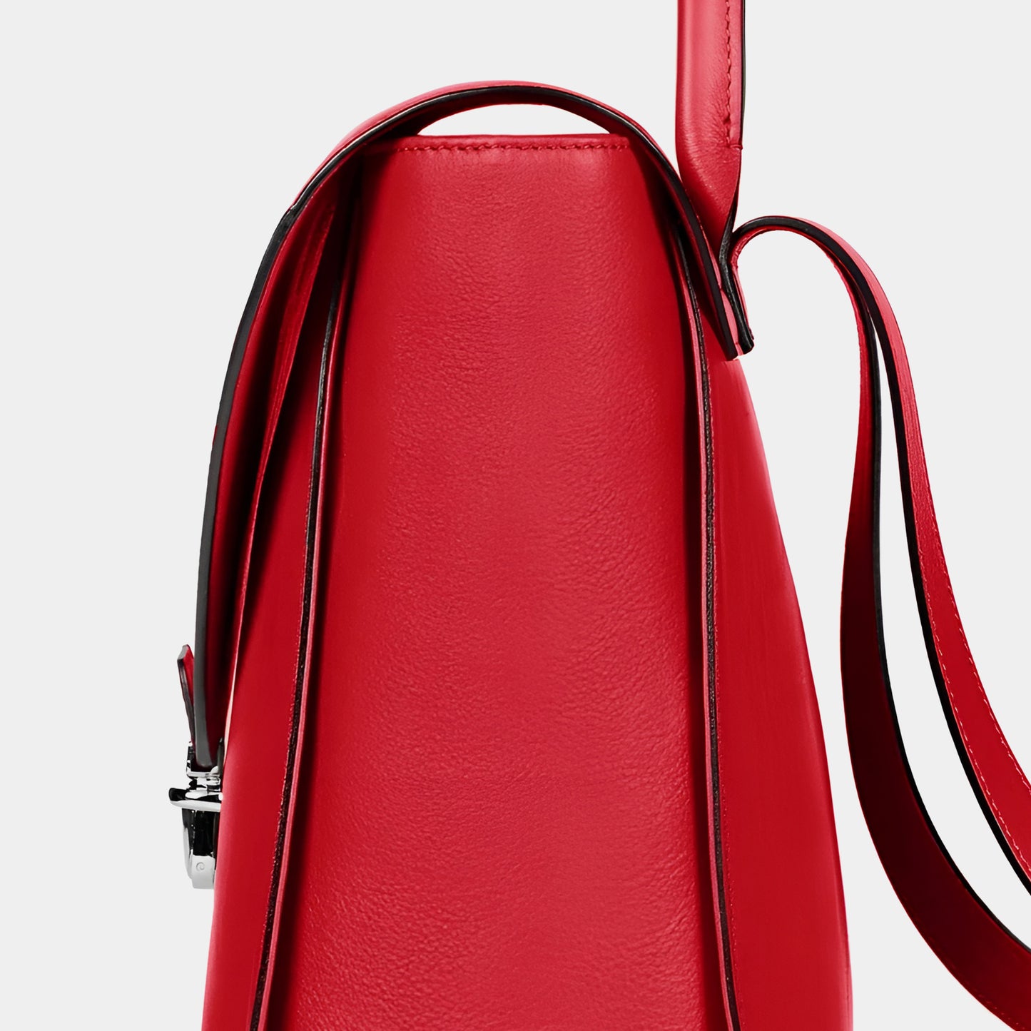 Mochila grande en piel de vacuno en color rojo para mujer