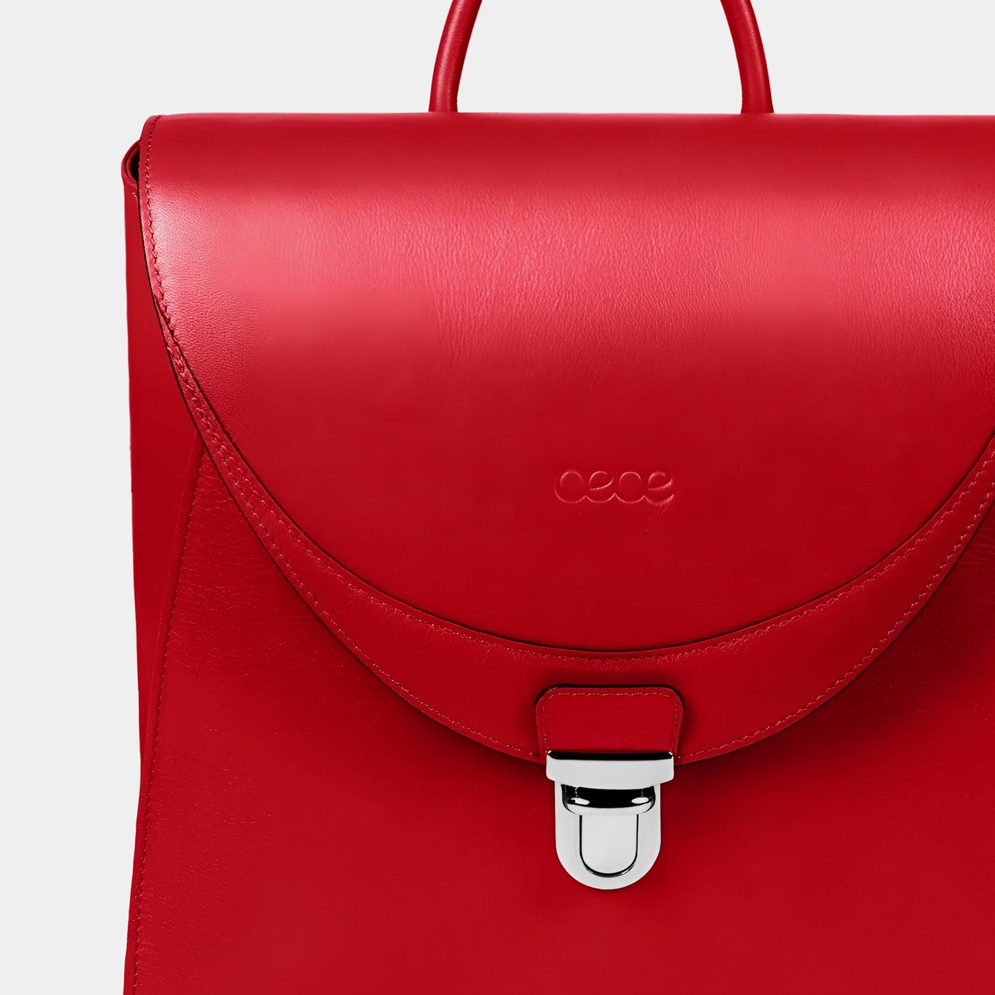 Mochila grande en piel de vacuno en color rojo para mujer