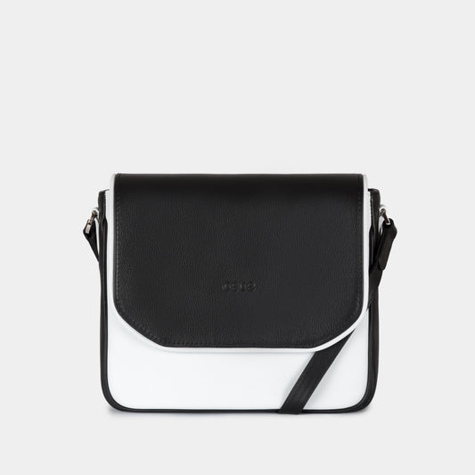 Bandolera pequeña en piel de vacuno  en color blanco/negro para mujer