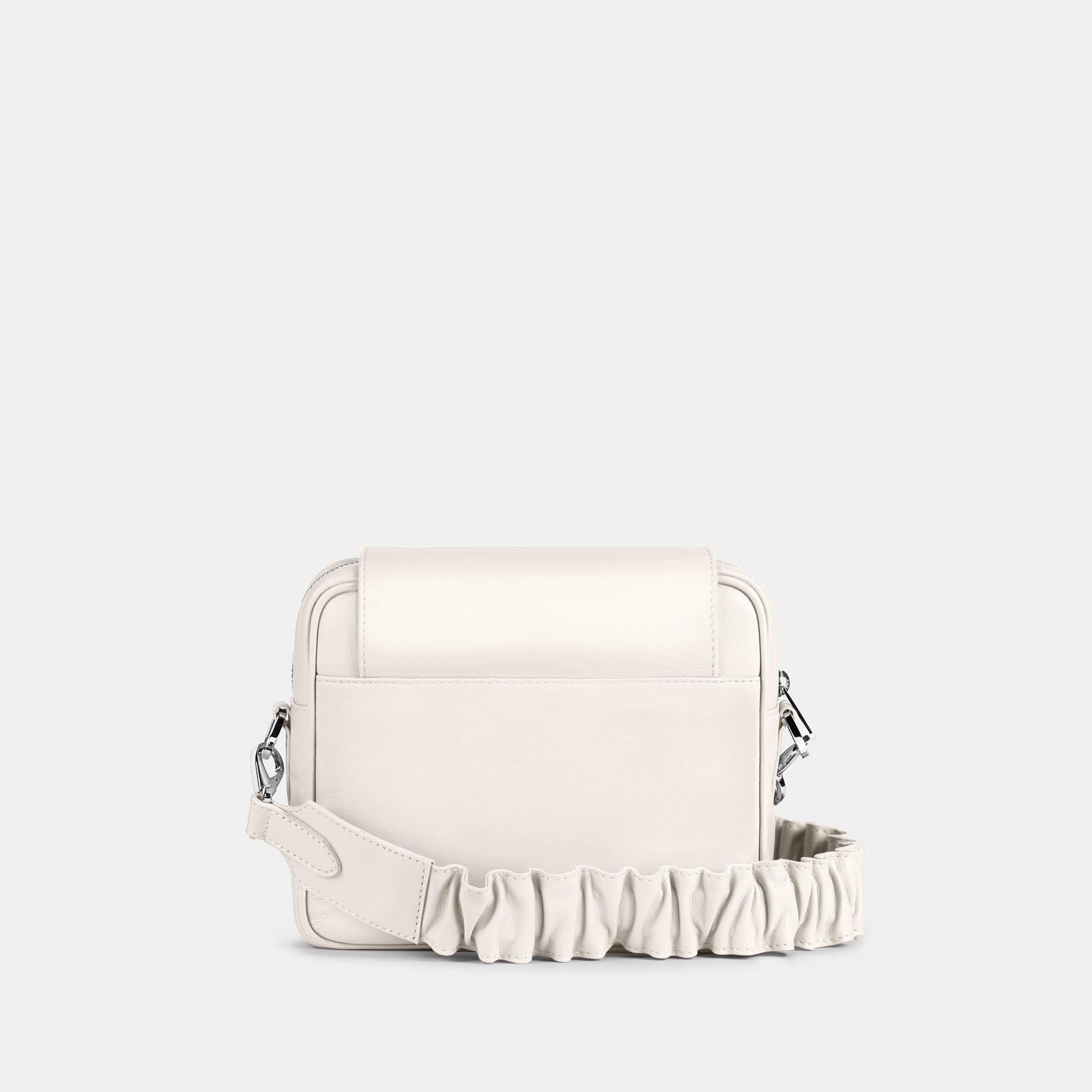 Bandolera pequeña en piel de vacuno en color blanco  para mujer