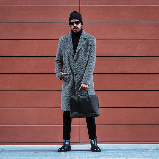 Bolso Ejecutivo  grande en piel de vacuno en color negro para hombre