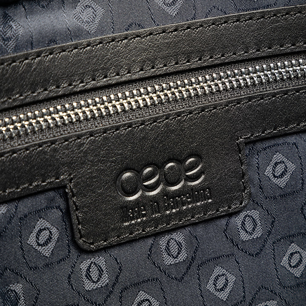 Bolso Ejecutivo  grande en piel de vacuno en color negro para hombre