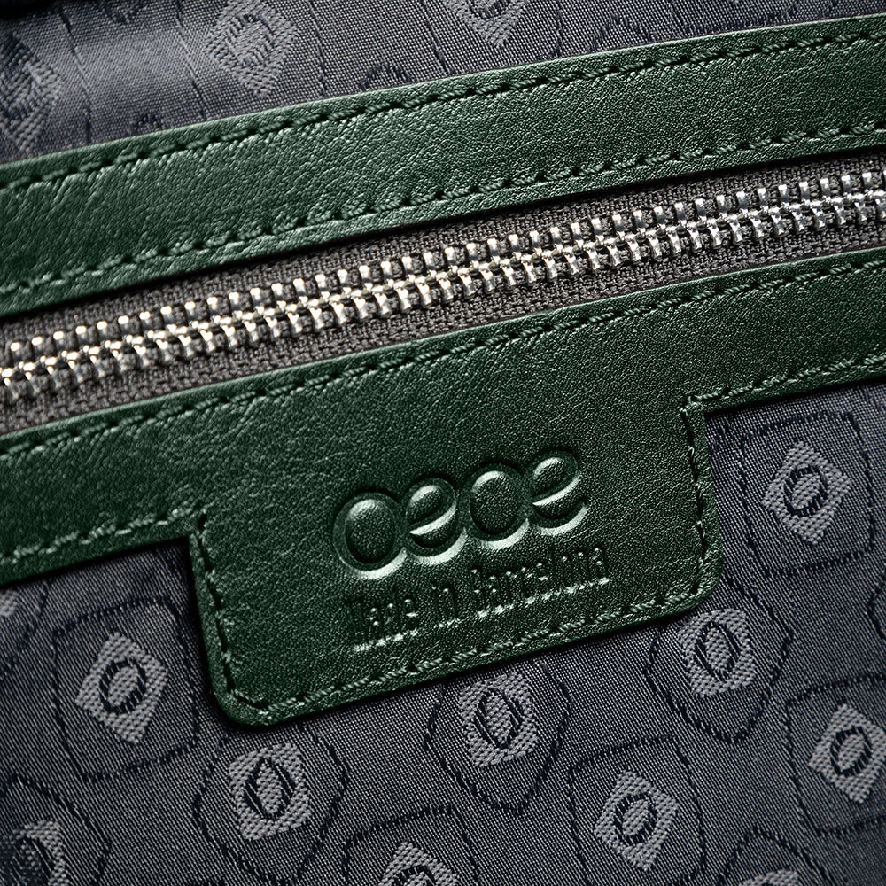 Bolso Ejecutivo  grande en piel de vacuno en color  verde para hombre