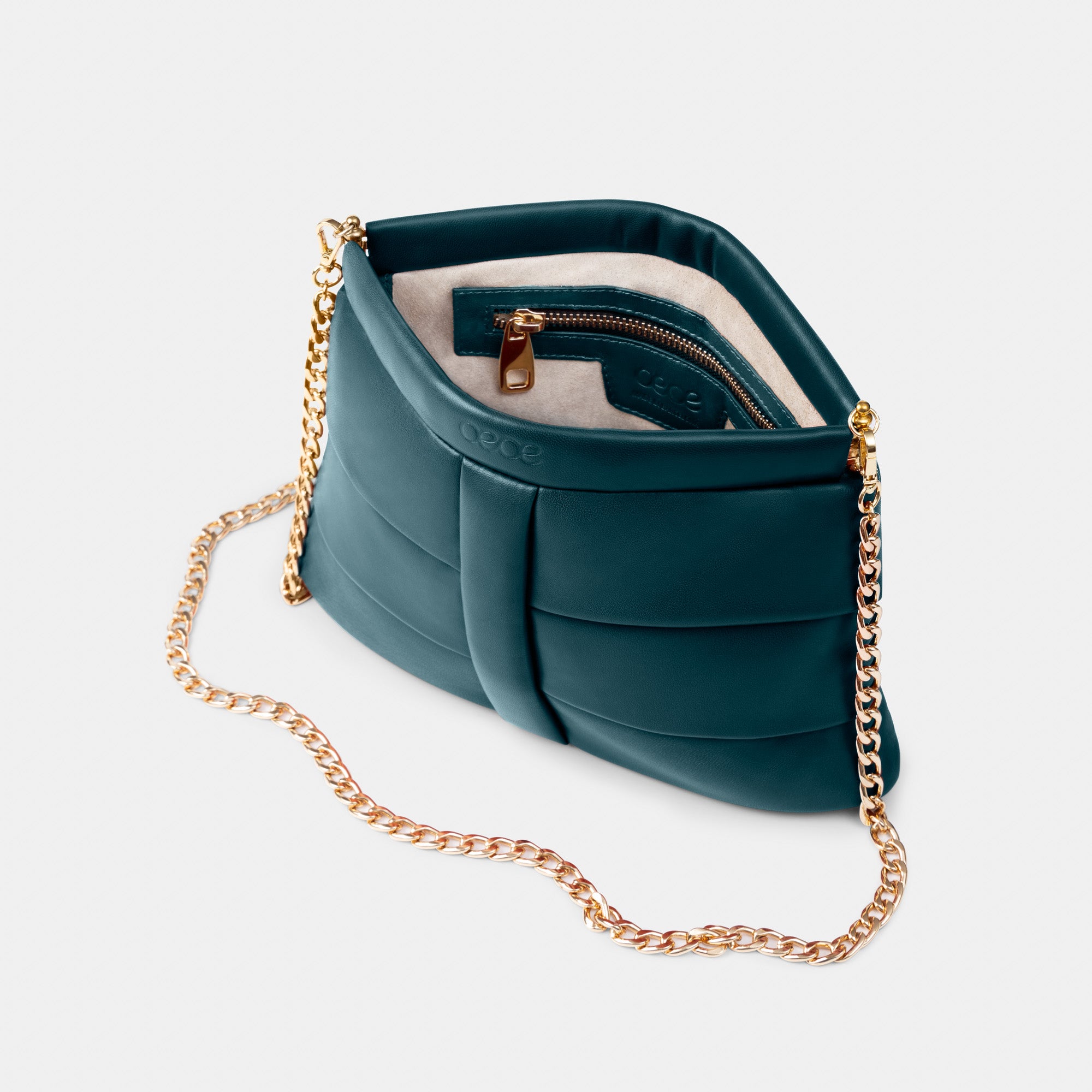 Bolso Clutch pequeño en piel de cordero en color verde para mujer