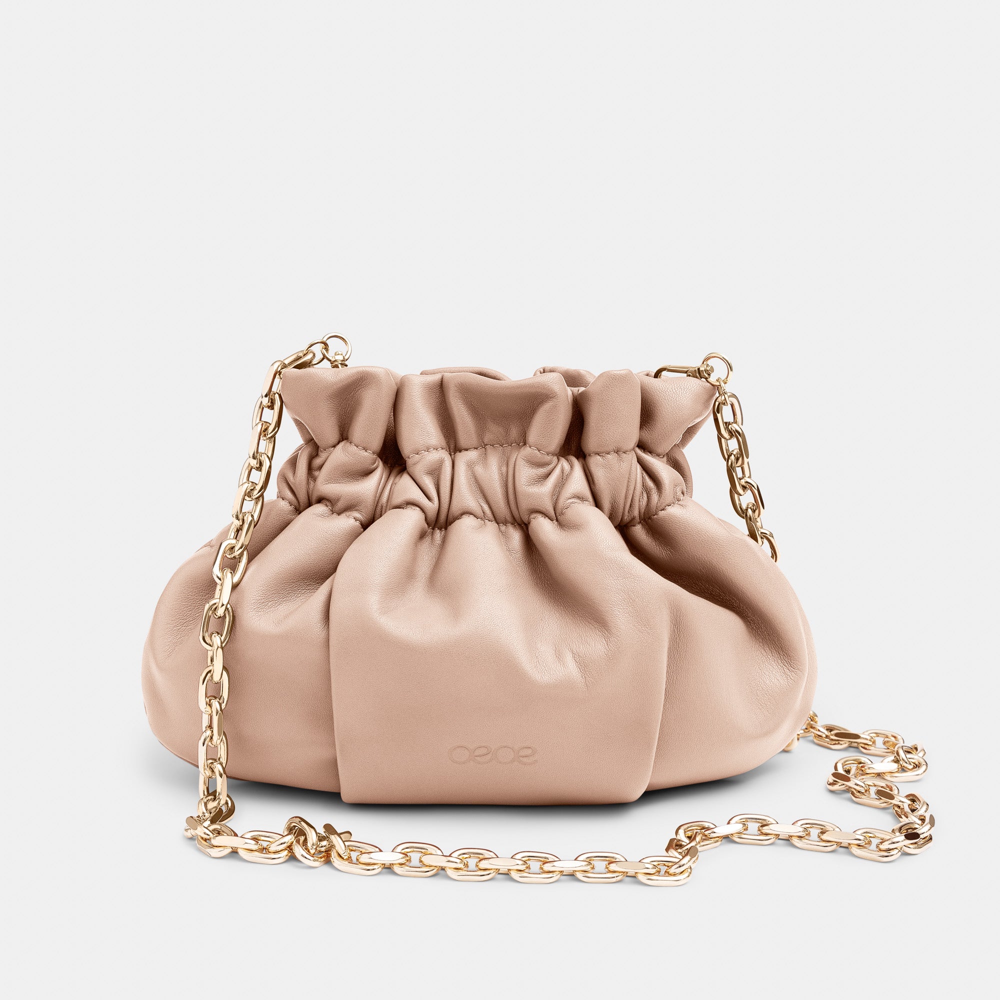 Minibolso pequeño en piel de cordero en color rosa para mujer
