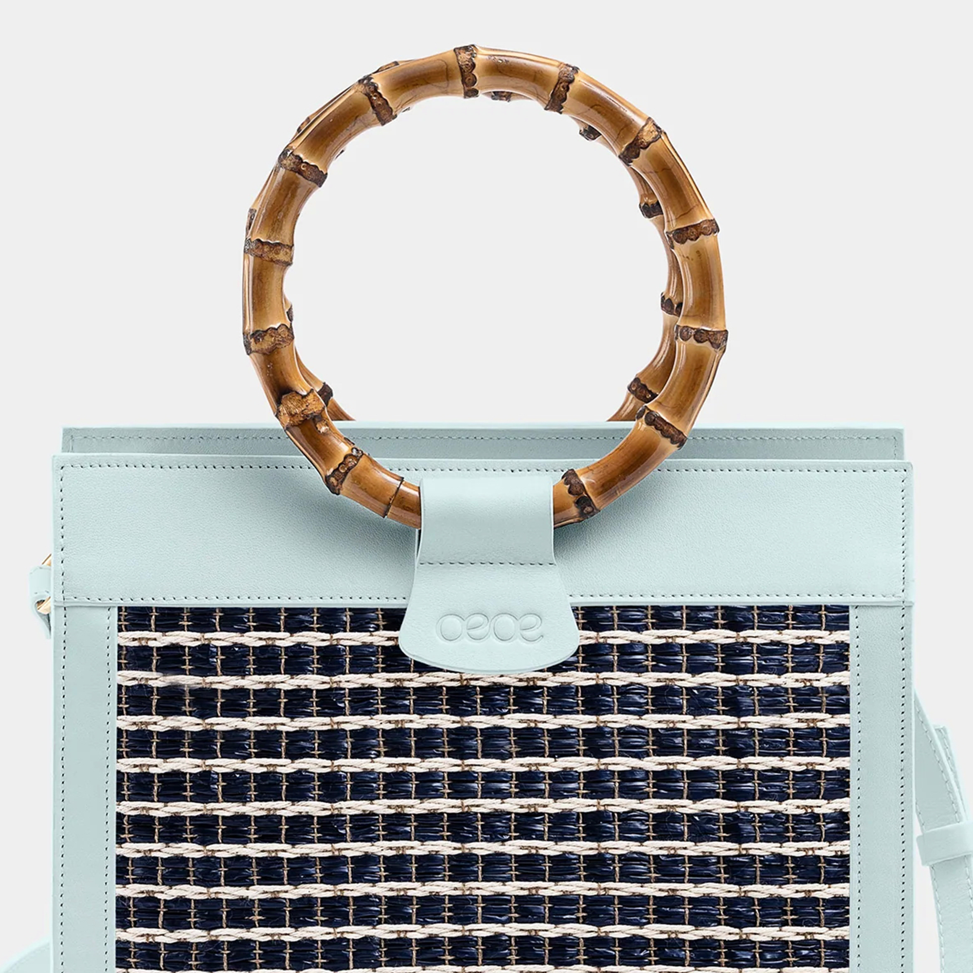 Minibolso pequeño en piel de vacuno en color azul/celeste para mujer
