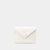 Cartera pequeña en piel de vacuno en color blanco para mujer