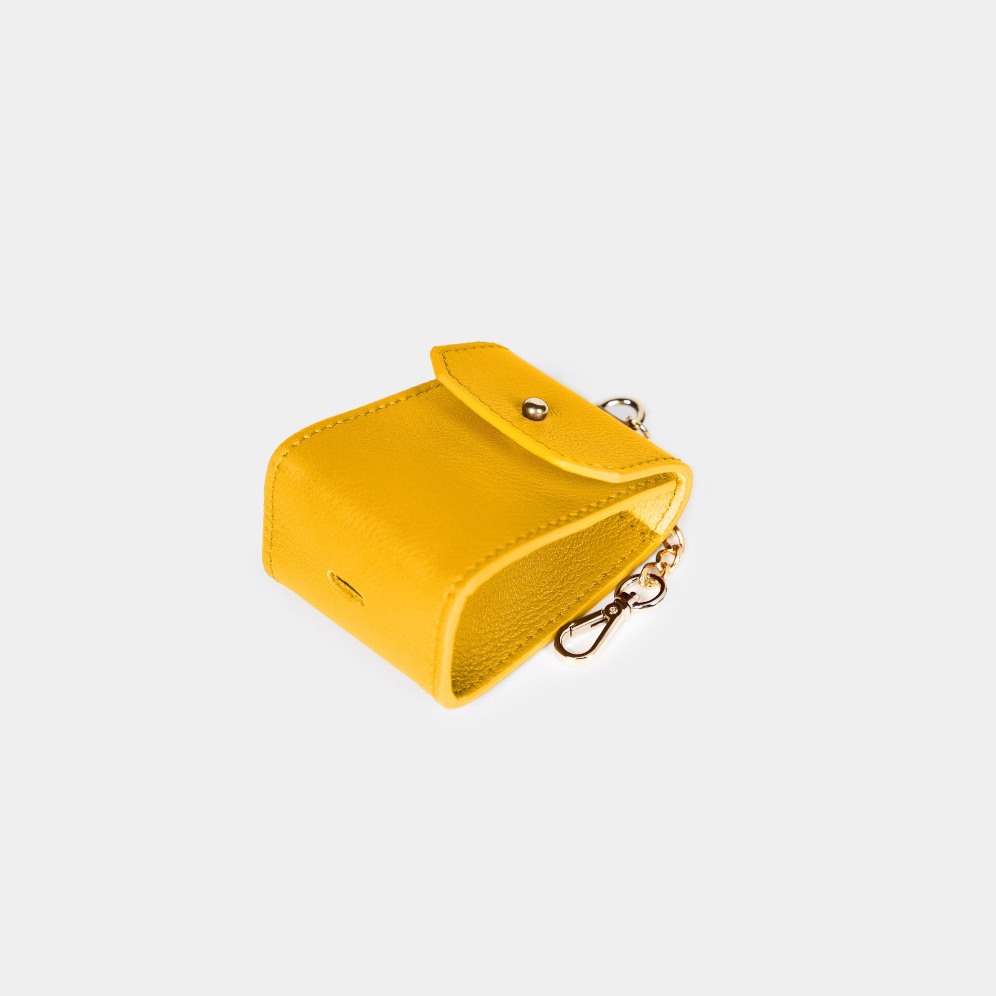 Funda Para Airpods  en piel de vacuno en color amarillo para hombre