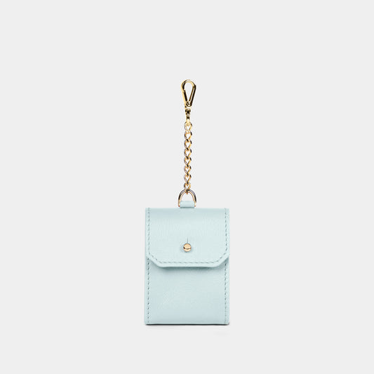 Funda Para Airpods  en piel de vacuno en color azul para hombre