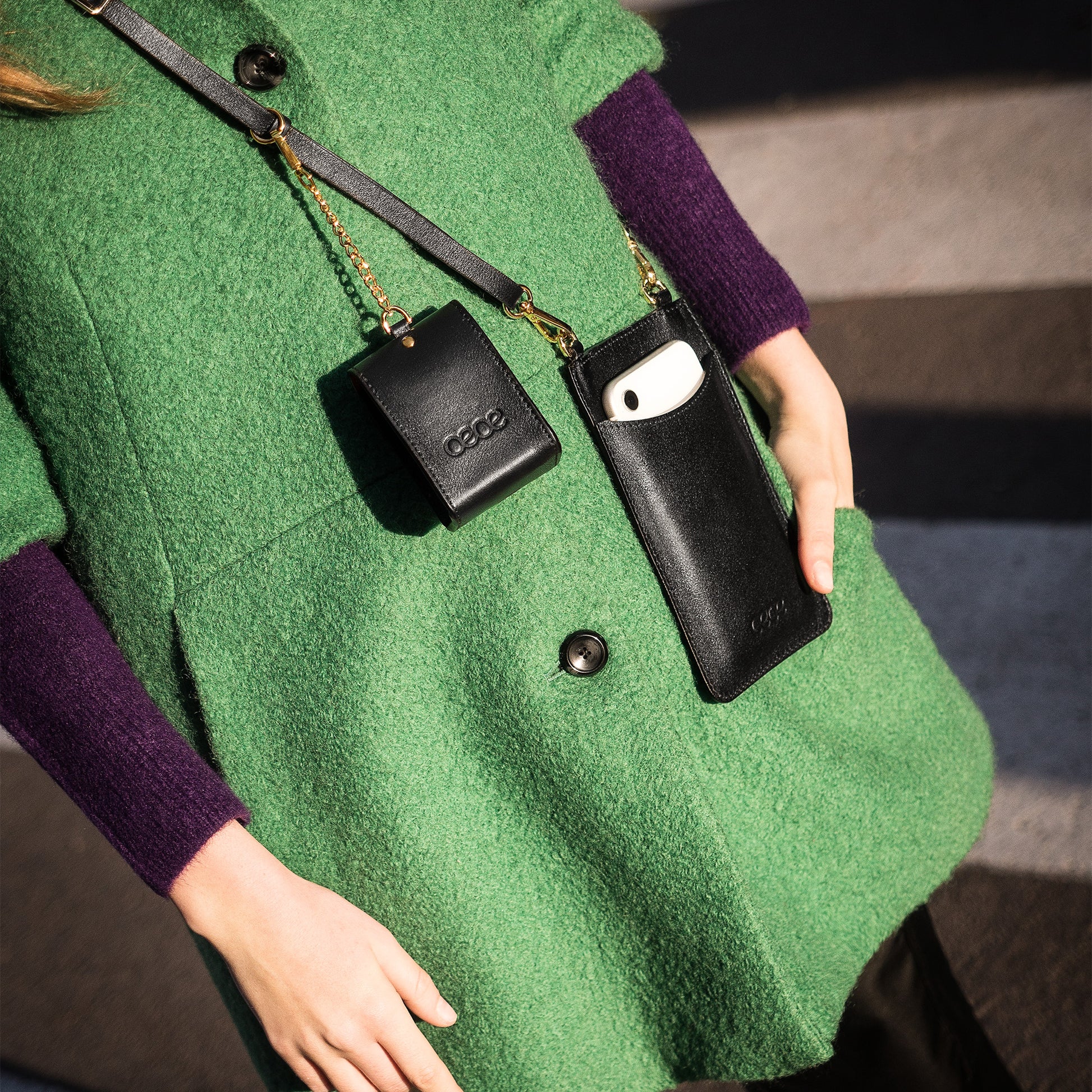 Funda Para Móvil  en piel de vacuno en color negro para hombre