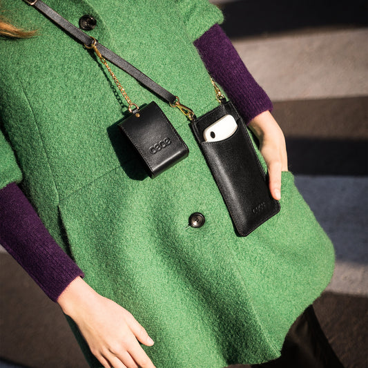 Funda Para Móvil  en piel de vacuno en color negro para hombre